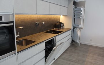 Property slide 16