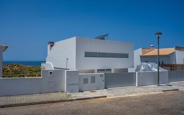 Property slide 24