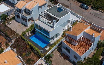Property slide 14