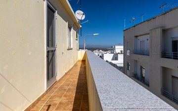 Property slide 20