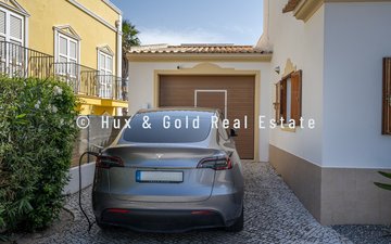 Property slide 21