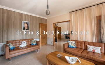 Property slide 24