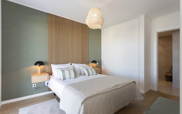 Property slide 18