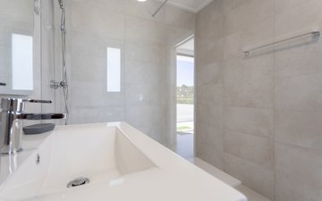 Property slide 25