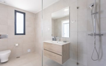 Property slide 24