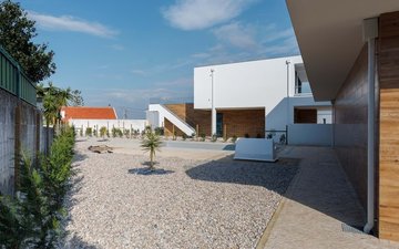Property slide 21