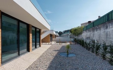 Property slide 18
