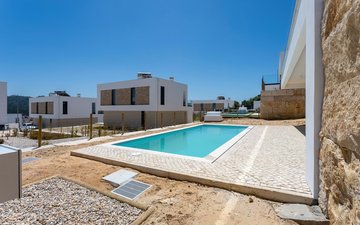 Property slide 18