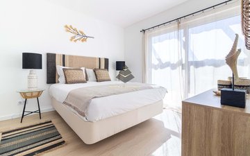 Property slide 16