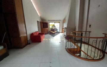 Property slide 34