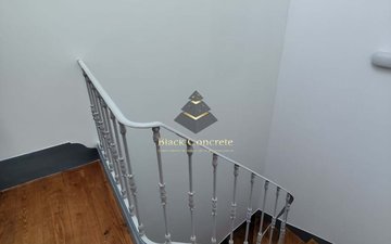 Property slide 22