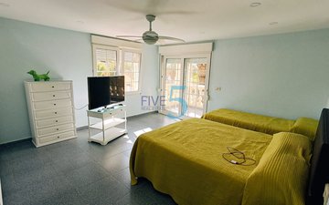 Property slide 17