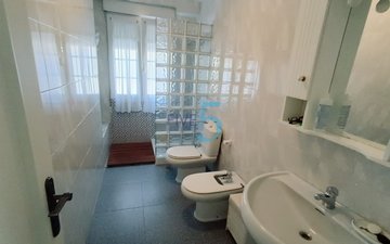 Property slide 25
