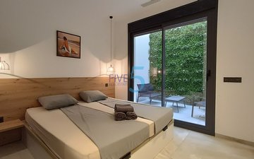 Property slide 22