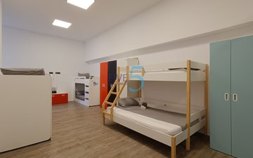 Property slide 31