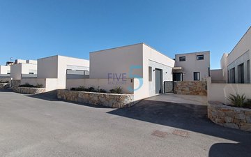 Property slide 36