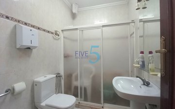 Property slide 10