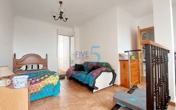 Property slide 17