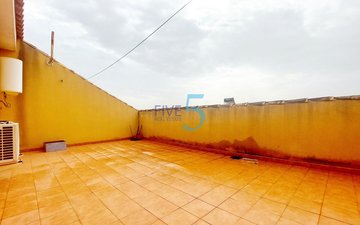Property slide 22