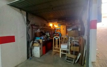 Property slide 17