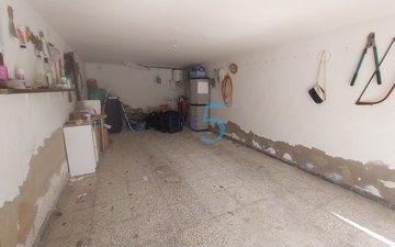 Property slide 31