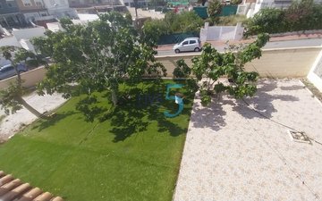 Property slide 25