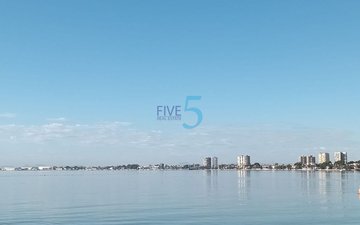 Property slide 20