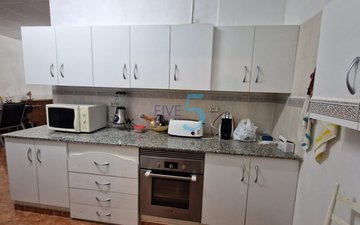 Property slide 29