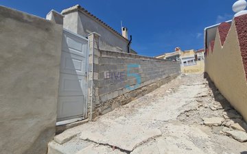 Property slide 5