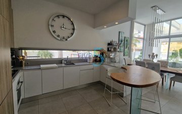 Property slide 11