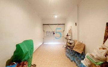 Property slide 27