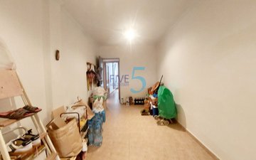 Property slide 28