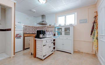 Property slide 6