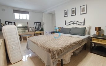 Property slide 36