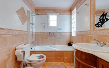 Property slide 18