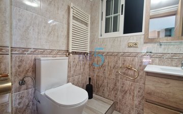 Property slide 25
