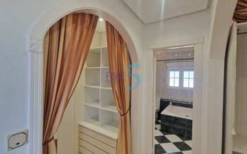 Property slide 31