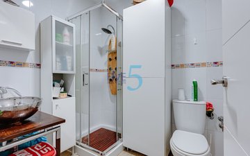 Property slide 16