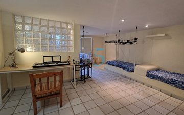 Property slide 27