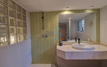 Property slide 30