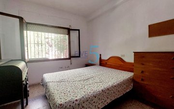 Property slide 10