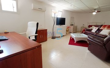 Property slide 38