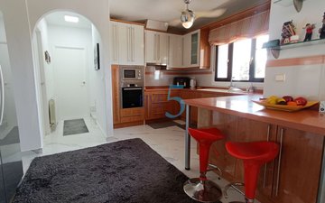 Property slide 22
