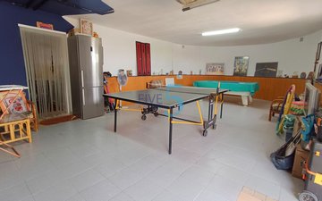Property slide 34