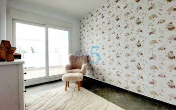 Property slide 18
