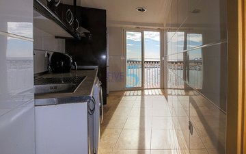 Property slide 22