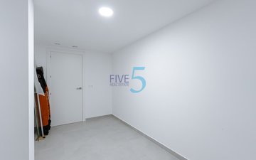 Property slide 33