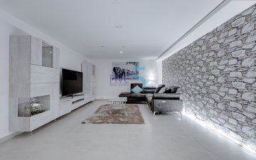 Property slide 24