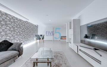 Property slide 27