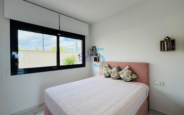Property slide 15